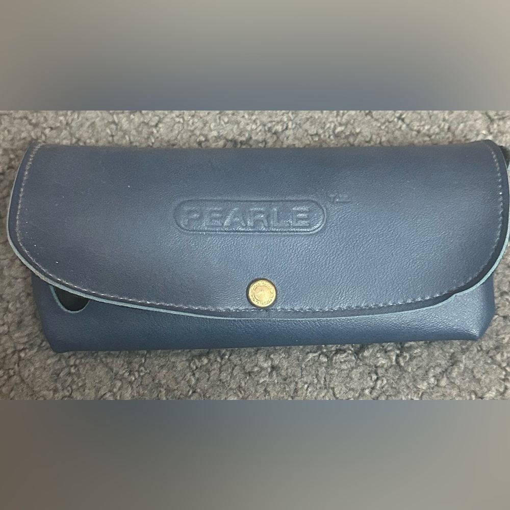 Vintage Blue Pearle Glasses Sunglasses Case Holder